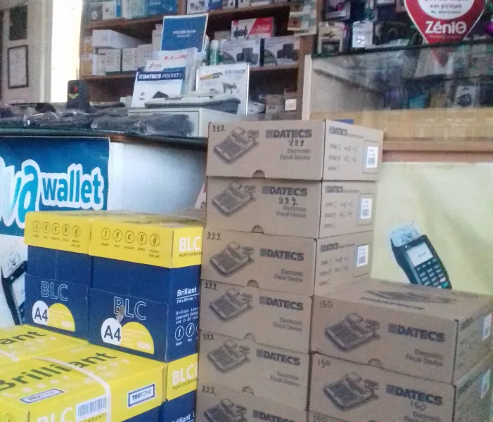 HOCO T03 DISPLAY SHOWCASE L1000*D550*H980mm - SCAX